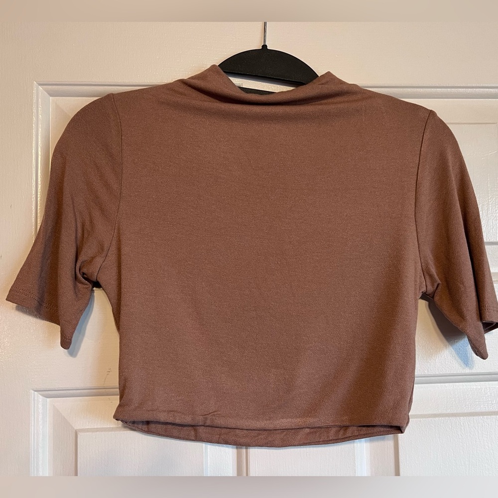 NWOT Women’s Naked Wardrobe Crop Top